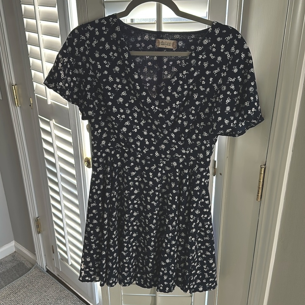 Altard State Navy and White floral dress